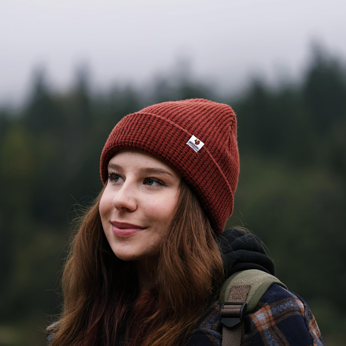 100% Merino vlnená čiapka WILD Waffle (Tehlová)